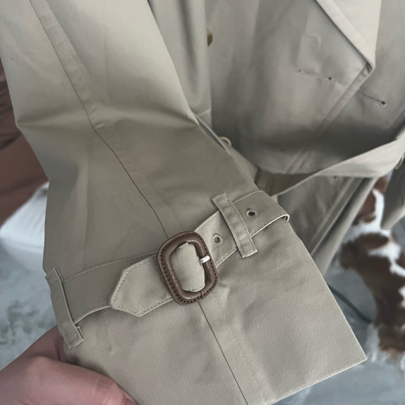 Burberry Trench Coat - Picture 5 of 11